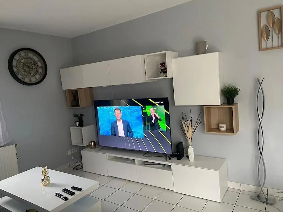 Holiday home Maison Proche De Vichy Saint-Remy-en-Rollat